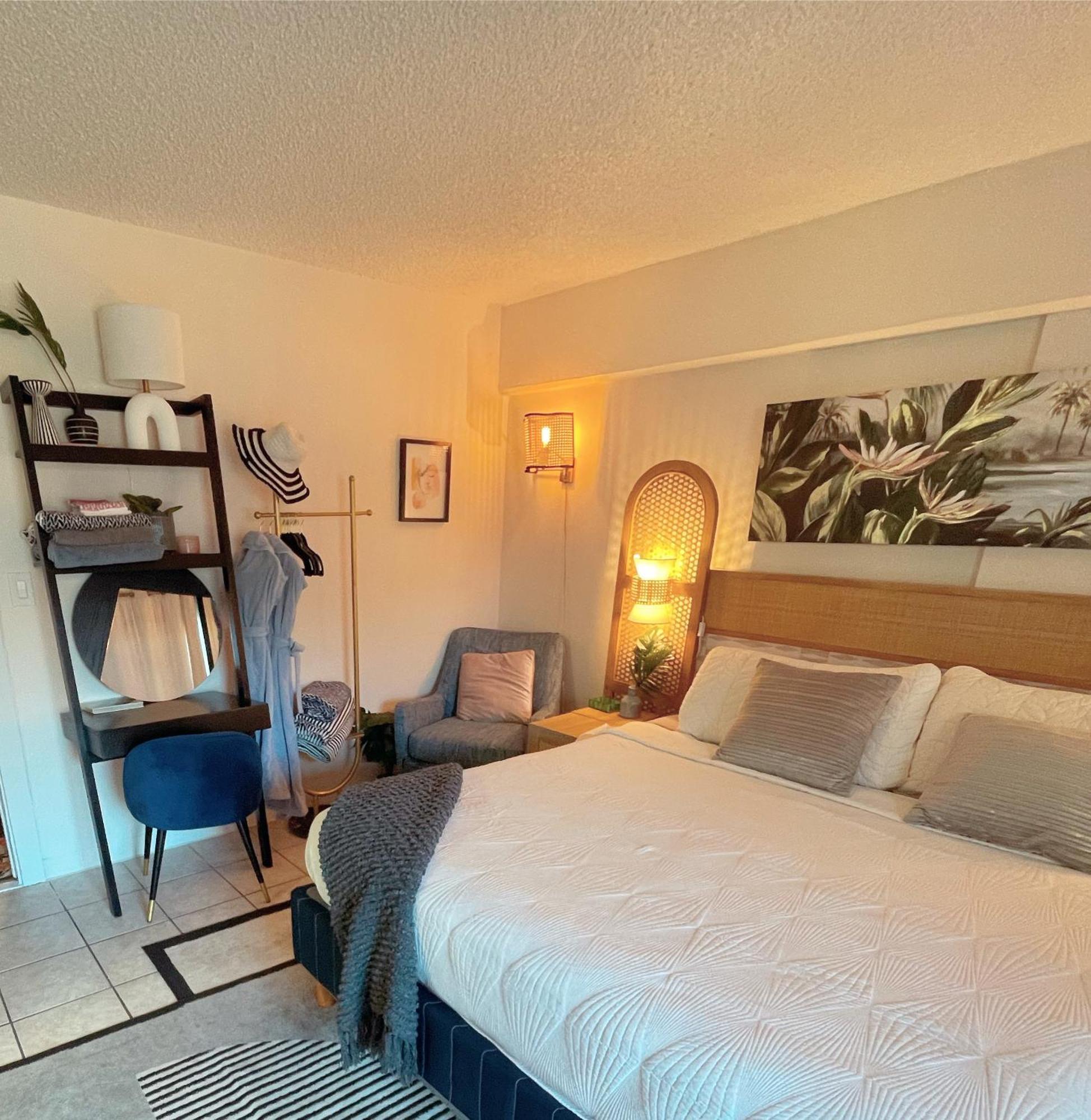Seashore Waikiki Studio 1 Block From A Beach No Resort Fees Honolulu Exterior photo